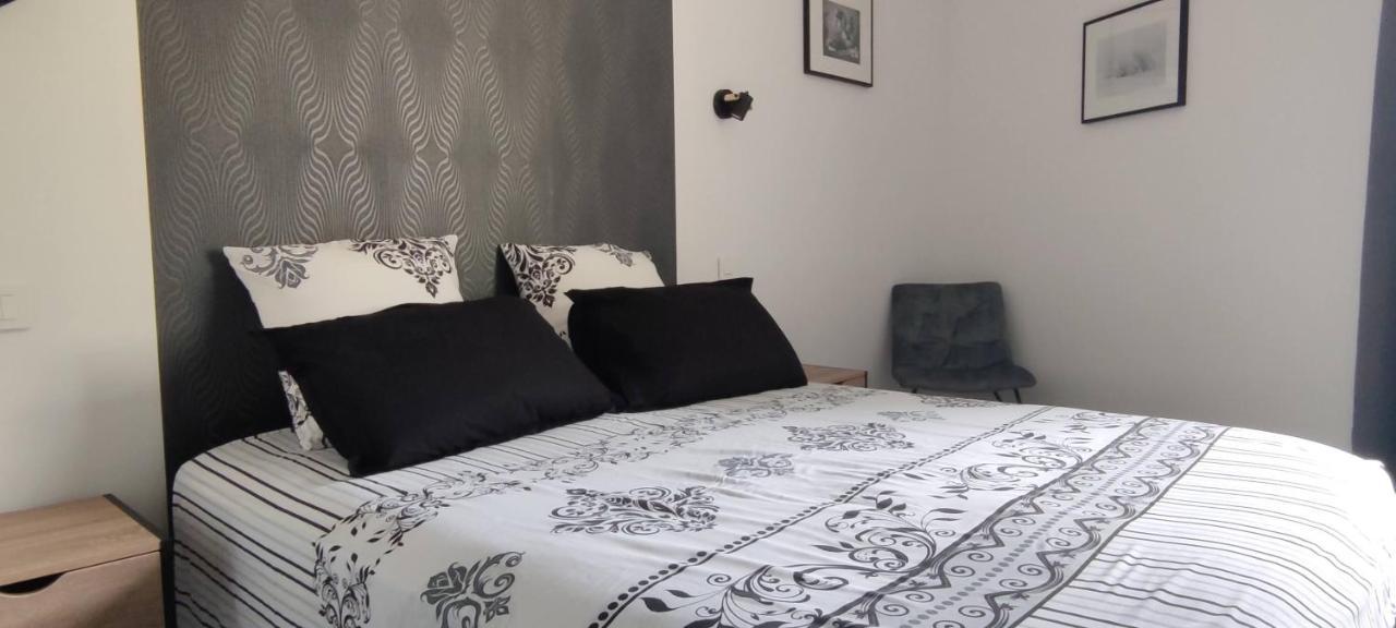 Domaine De La Violette Bed and Breakfast Οράνζ Εξωτερικό φωτογραφία